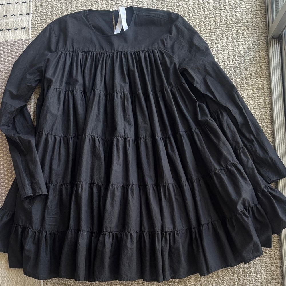 VGUC Elegant Black Cotton Poplin Long Sleeve Dress